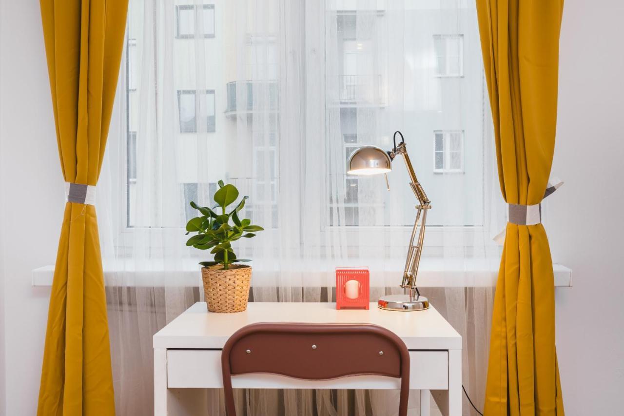 Sunshine Parkside Hideaway - 3 Bedroom - By Upstairs 克拉科夫 外观 照片