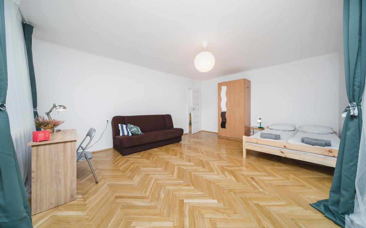 Sunshine Parkside Hideaway - 3 Bedroom - By Upstairs 克拉科夫 外观 照片