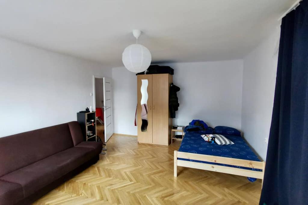 Sunshine Parkside Hideaway - 3 Bedroom - By Upstairs 克拉科夫 外观 照片